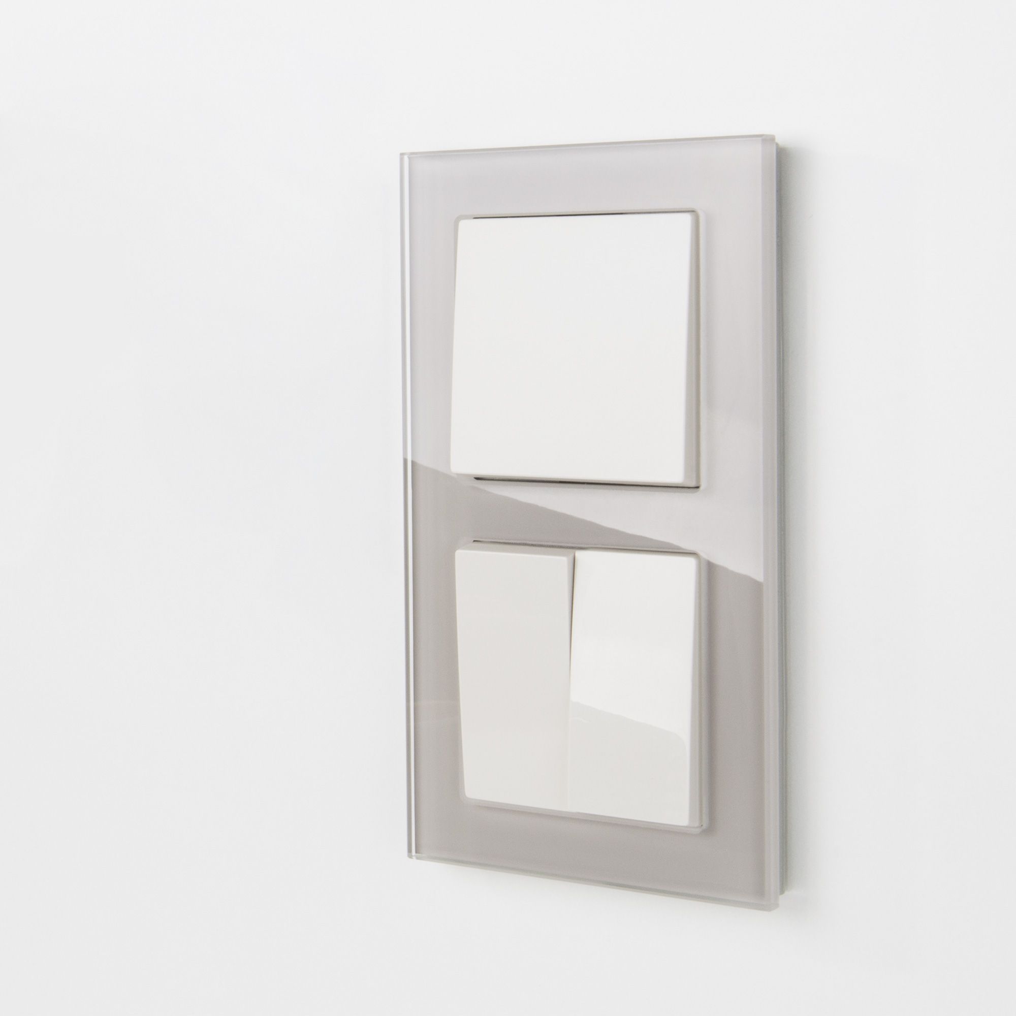 Рамка на 2 поста (дымчатый,стекло) Werkel