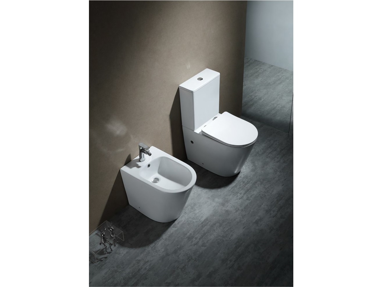 Унитаз-компакт напольный с бачком Aquatek ВЕГА AQ2904-00 с сиденьем Soft Close