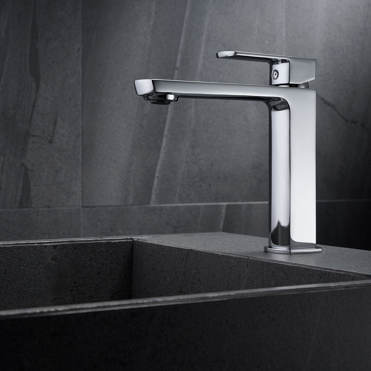 Смеситель Vincea Next VBF-1N1CH на раковину хром