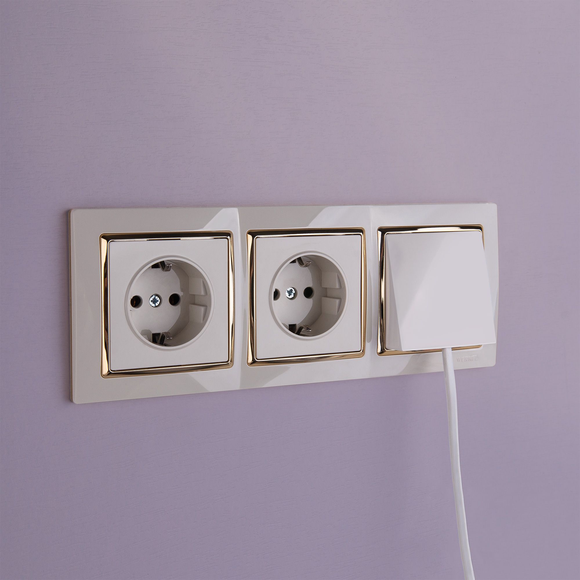 Вывод кабеля (слоновая кость) Werkel