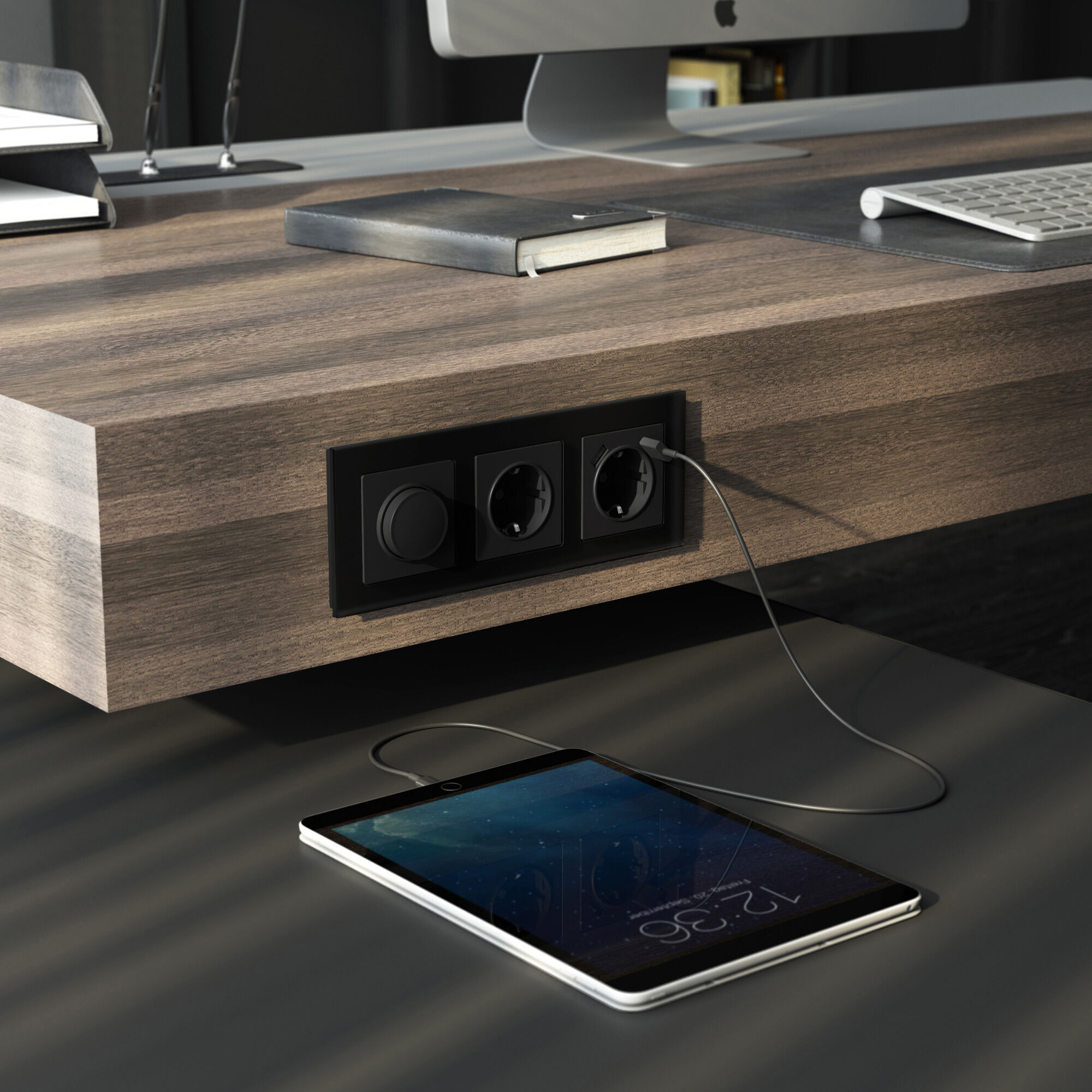 Рамка на 3 поста Senso (черный, стекло soft-touch) Werkel