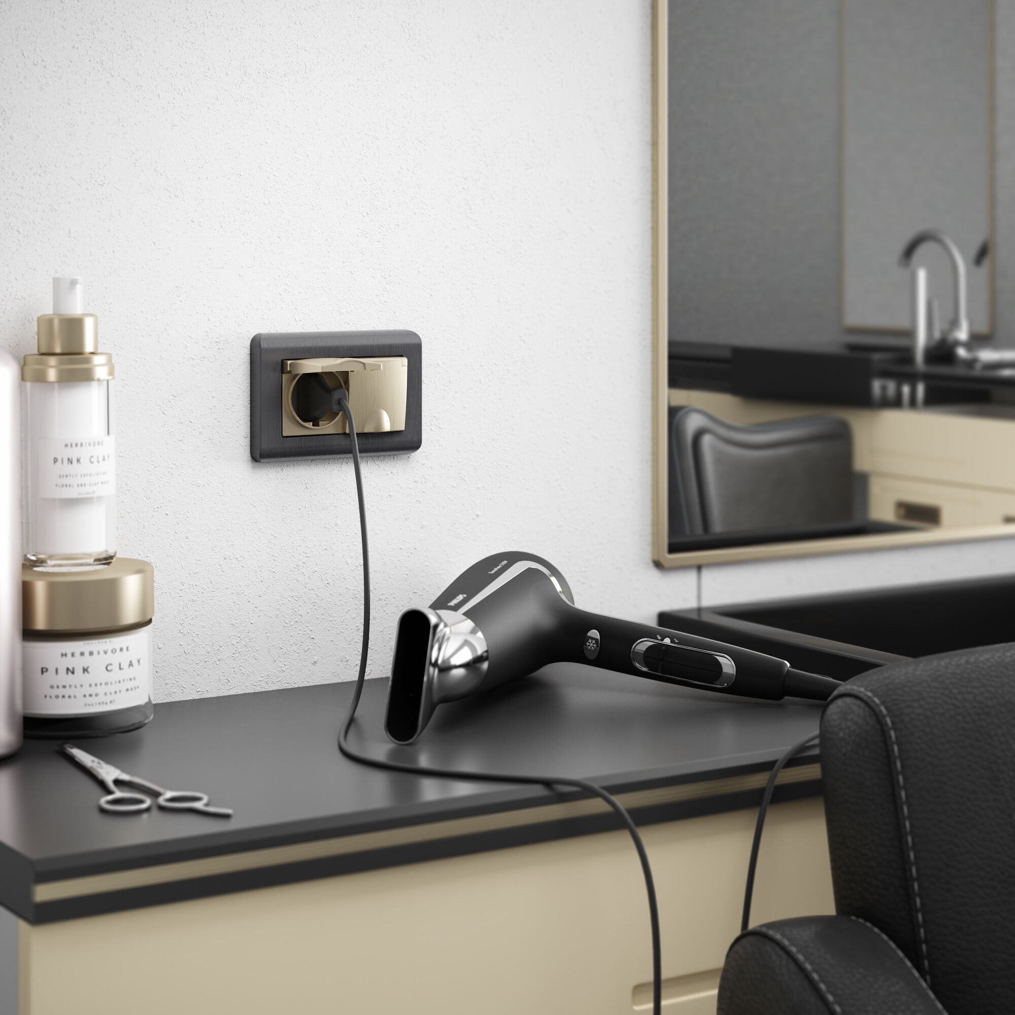 Розетка двойная влагозащ. с зазем. с защит. крышками и шторками (шампань рифленый) Werkel