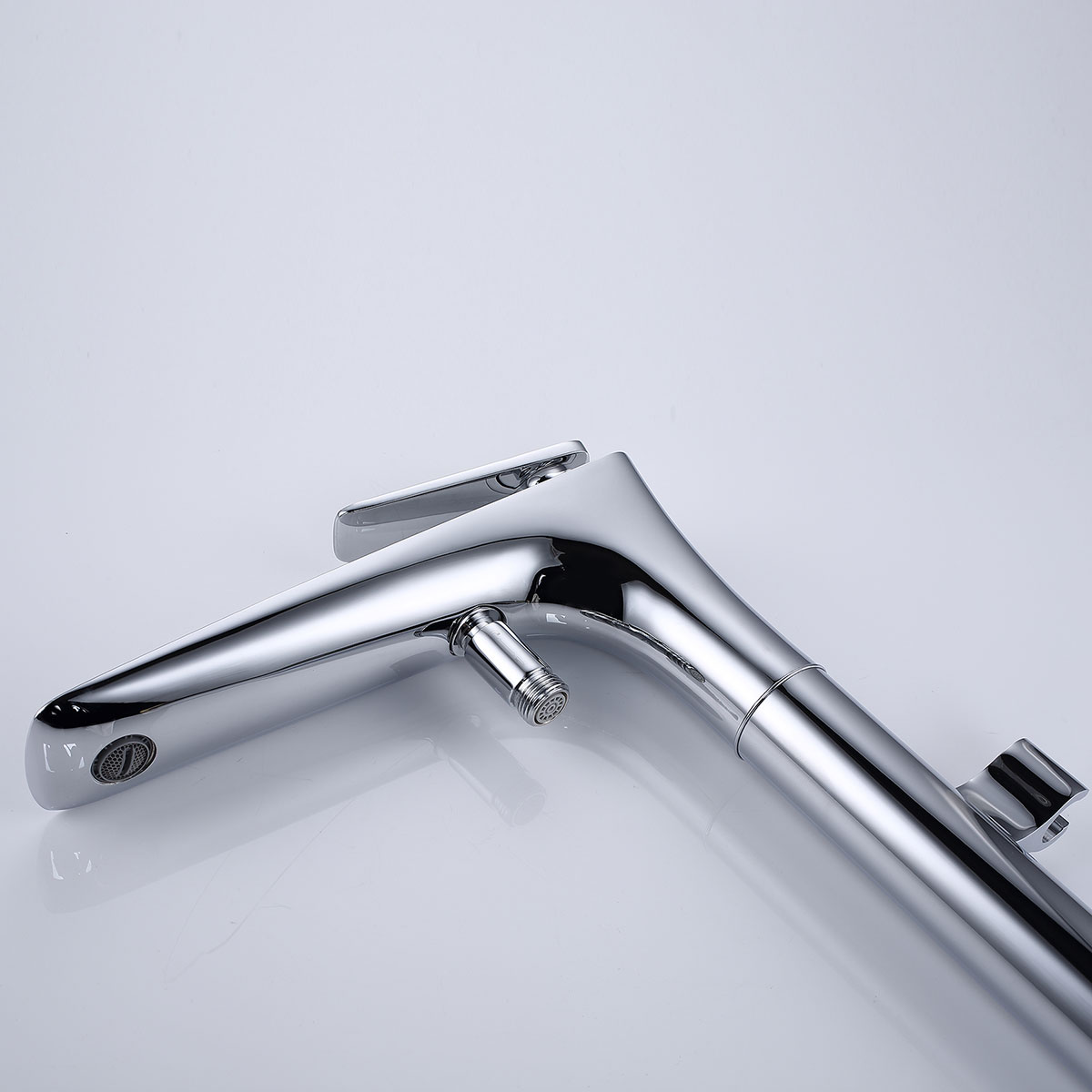 Смеситель Vincea VTF-102CH напольный хром