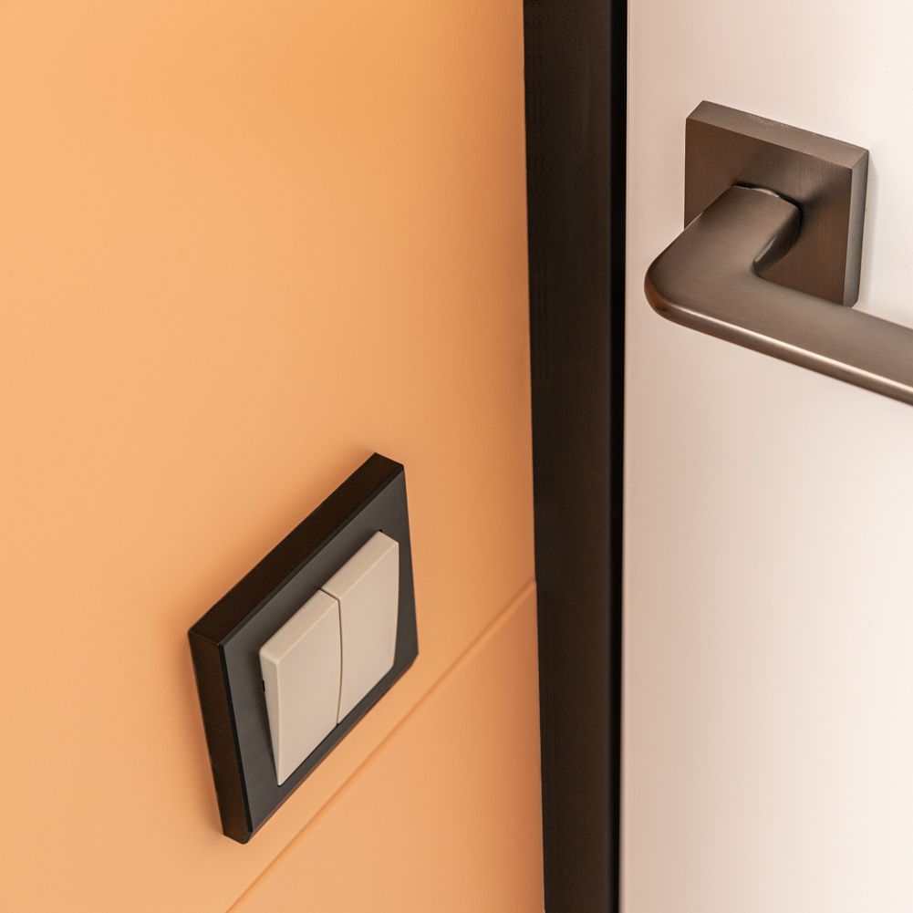 Выключатель двухклавишный (слоновая кость) Werkel