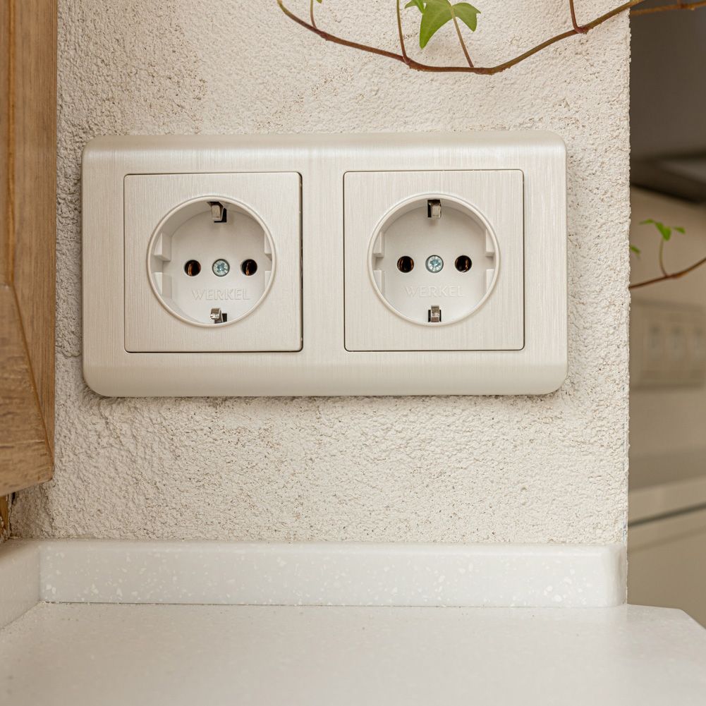 Рамка на 2 поста Stream (перламутровый) Werkel