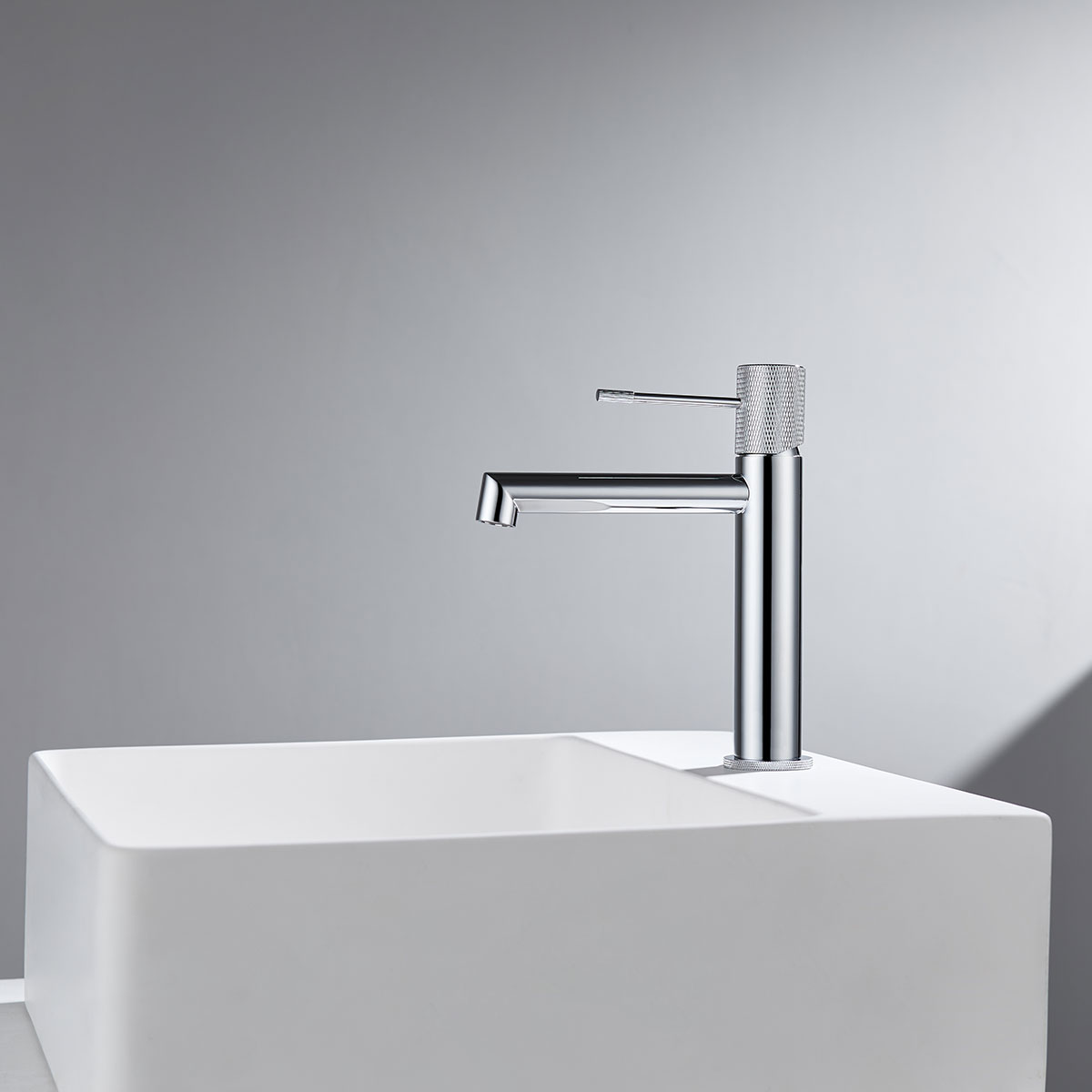 Смеситель Vincea Desire VBF-1D1CH на раковину хром