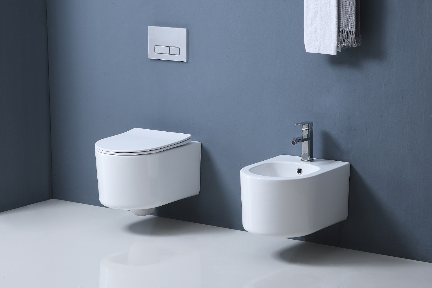 Унитаз подвесной безободковый Aquatek МИЯ AQ2004-00 490*370*340 с легкосъемным сиденьем Soft Close