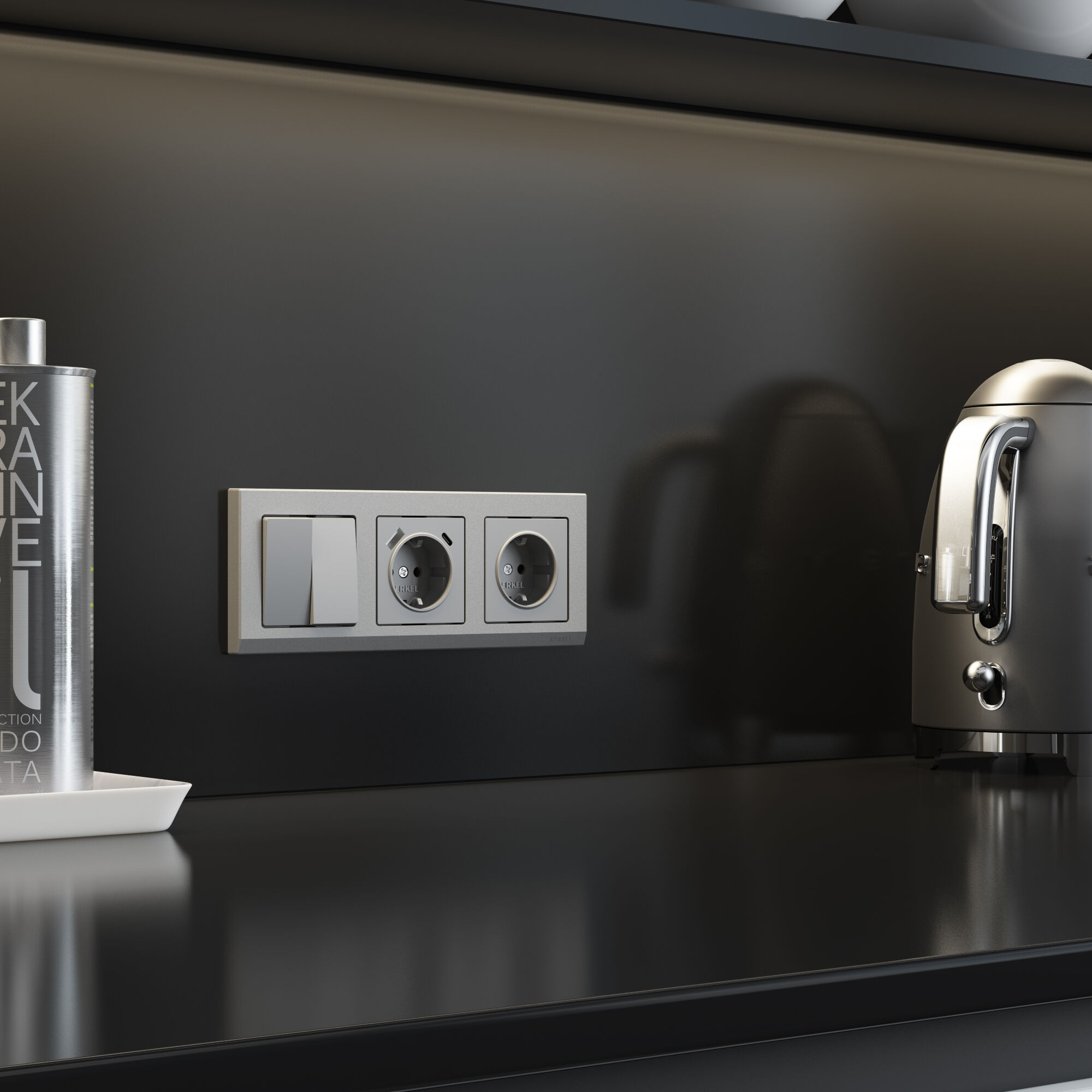 Розетка с заземлением (серебряный матовый) Werkel