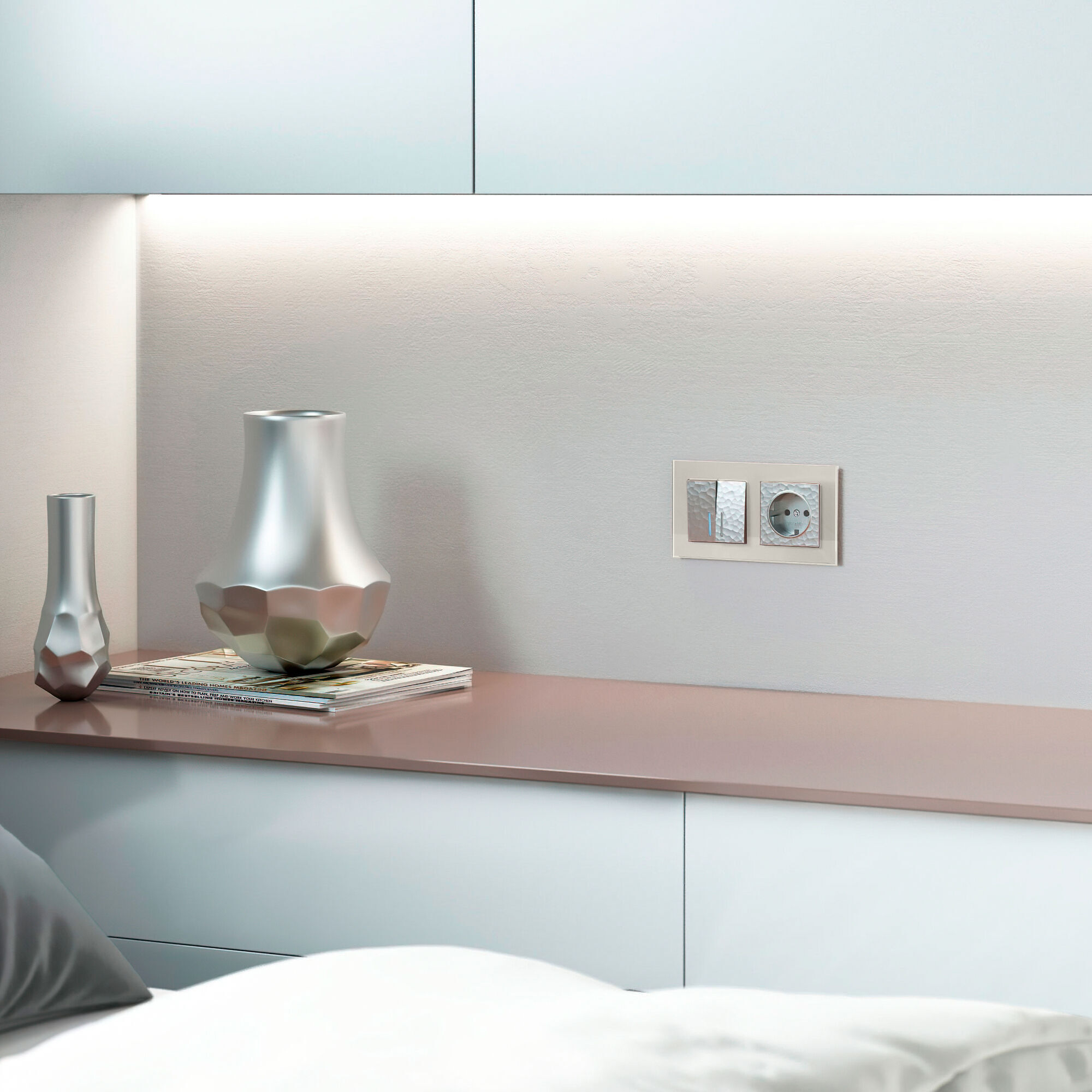 Выключатель двухклавишный с подсветкой (серебряный) Werkel