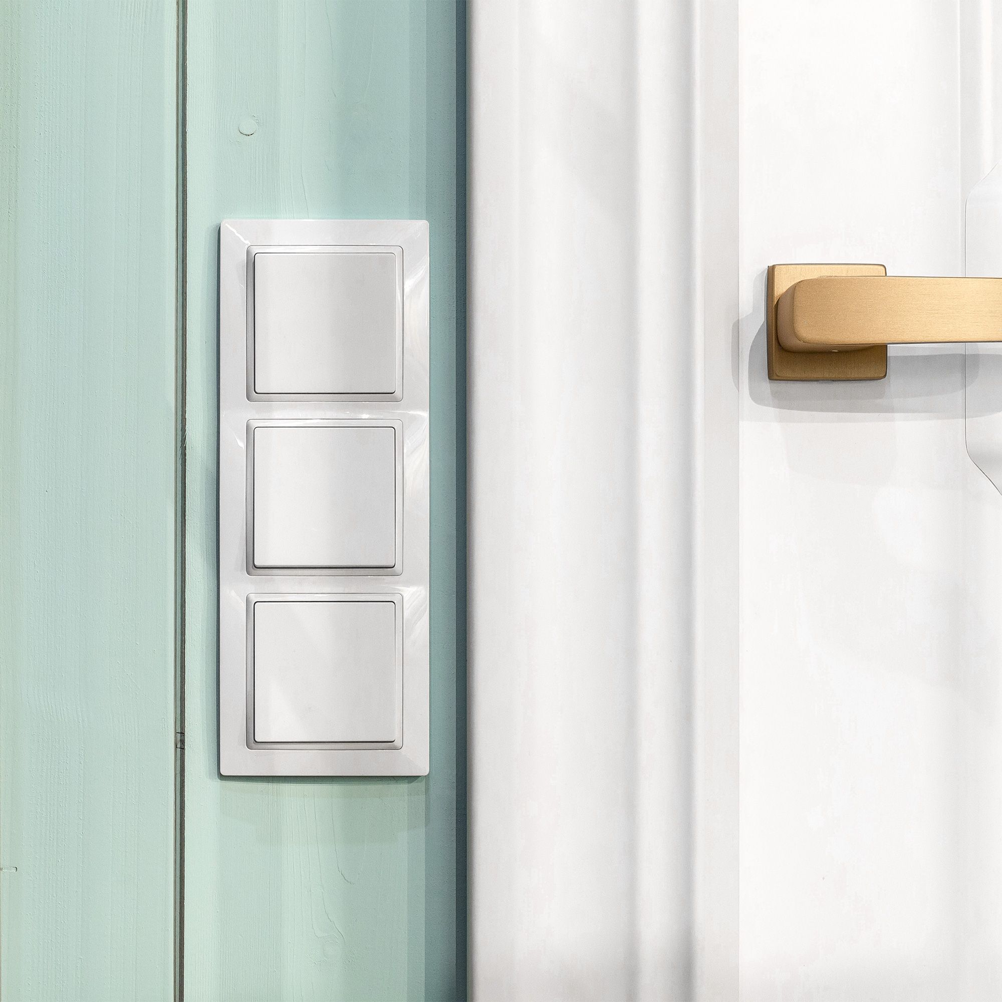 Рамка на 3 поста Snabb basic (белый) Werkel