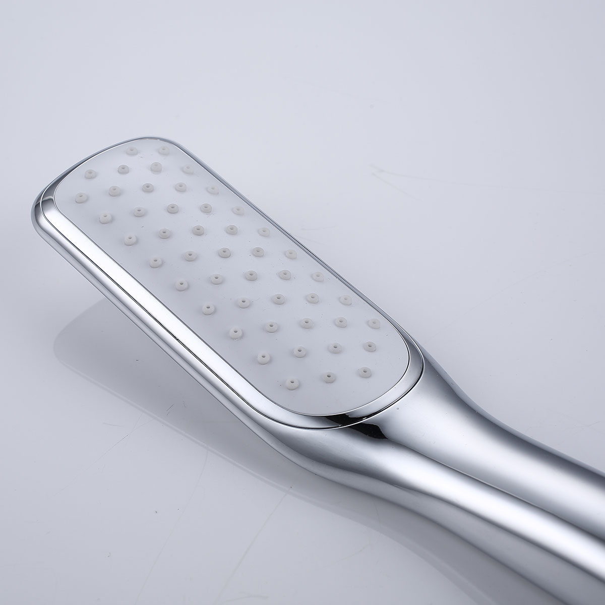 Смеситель Vincea VTF-102CH напольный хром