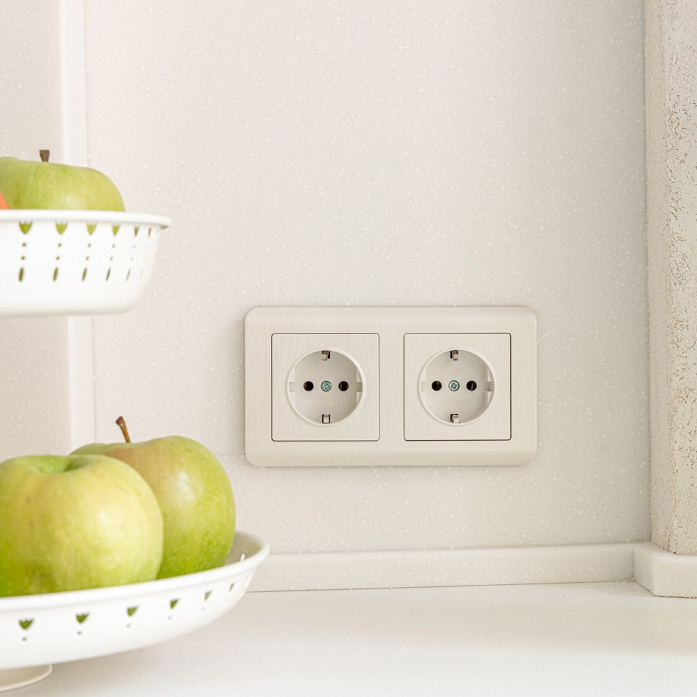 Рамка на 2 поста Stream (перламутровый) Werkel