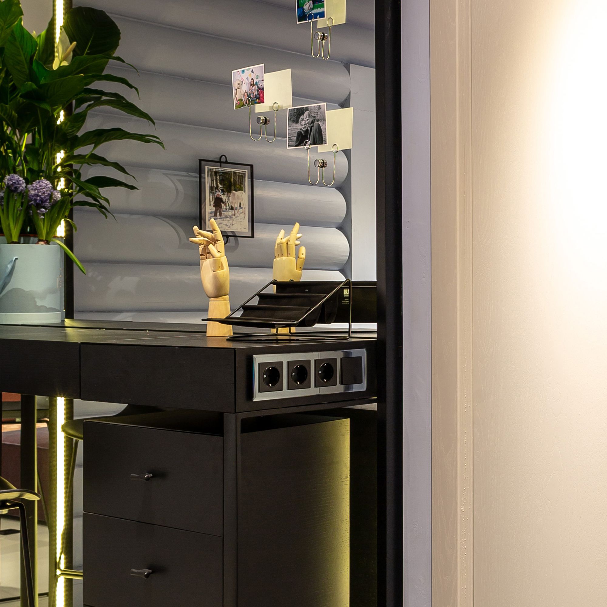 Выключатель одноклавишный проходной (черный матовый) Werkel