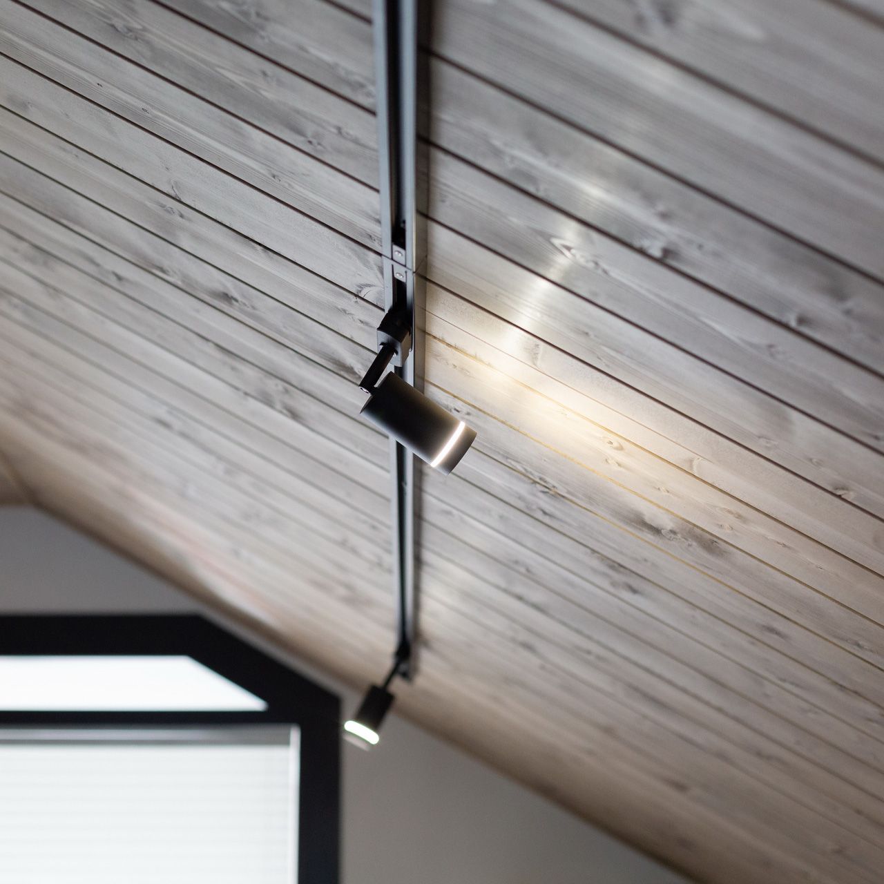 Basic System Трековый поворотный светильник 7W 4200K Glory Черный