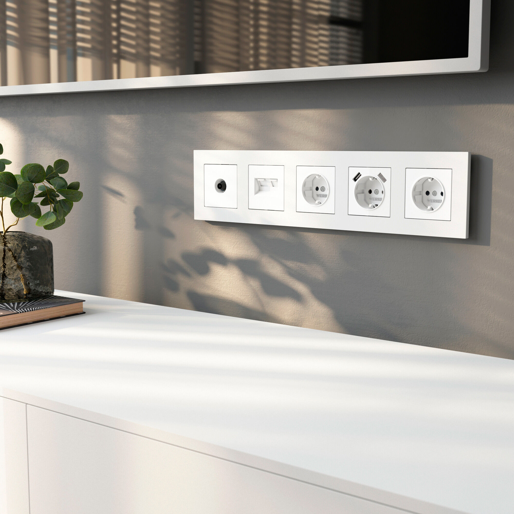 Рамка на 5 постов Slab (белый софт) Werkel