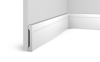 Напольный плинтус B70V1L HIWOOD