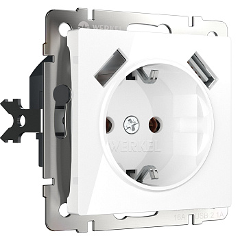 Розетка с заземлением, шторками и USBх2 (белая глянцевая) Werkel