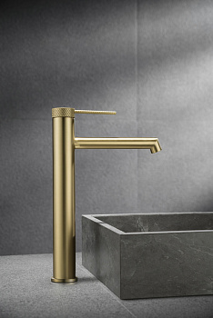 Смеситель Vincea Rim VBF-2RM2BG на столешницу/на раковину брашированное золото