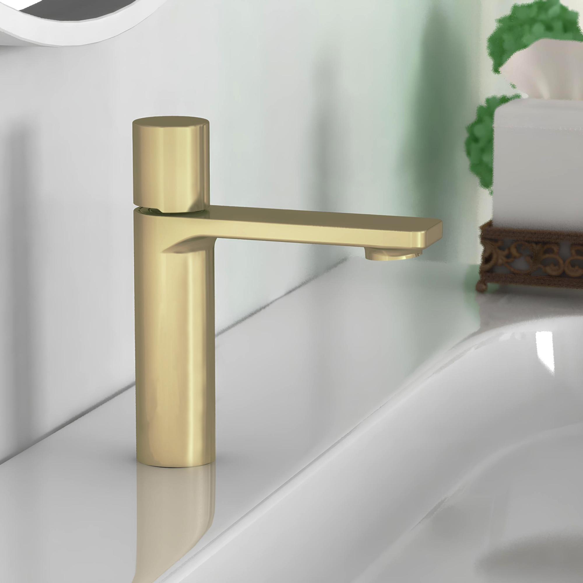 Смеситель Vincea Vogue VBF-4V3BG на раковину брашированное золото